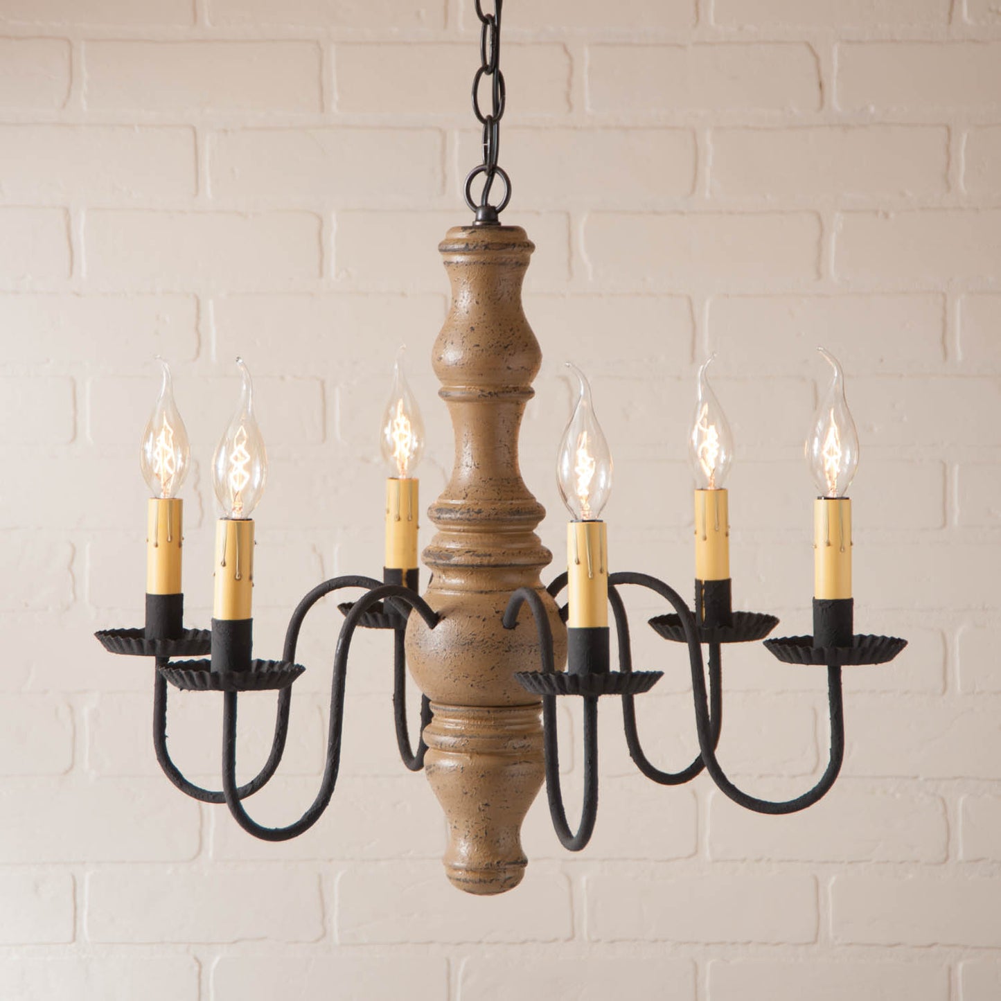 6-Arm Gettysburg Wood Chandelier in Americana Pearwood