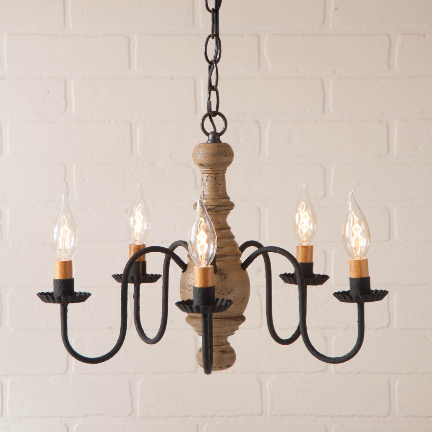 5-Arm Lancaster Wood Chandelier in Americana Pearwood