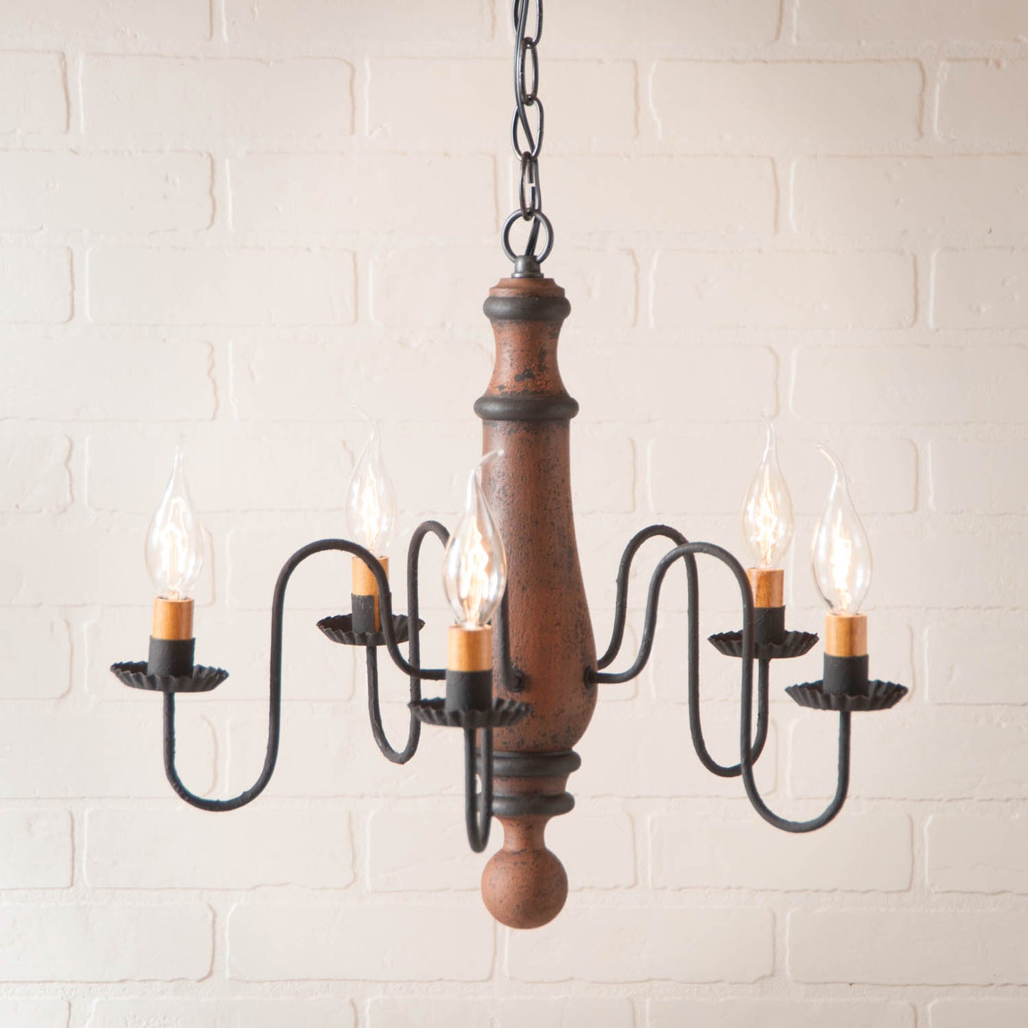 5-Arm Medium Norfolk Wood Chandelier in Hartford Pumpkin