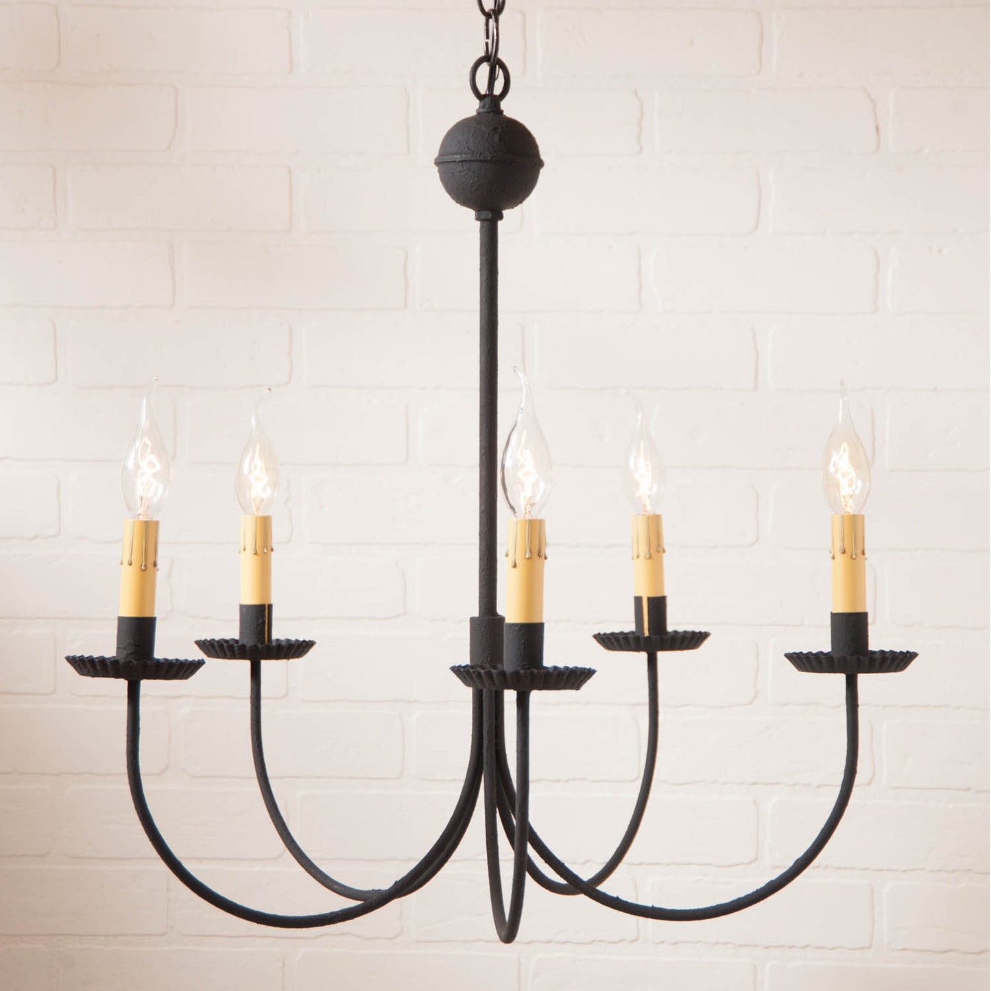 5-Arm Large Westford Chandelier in Textured Black