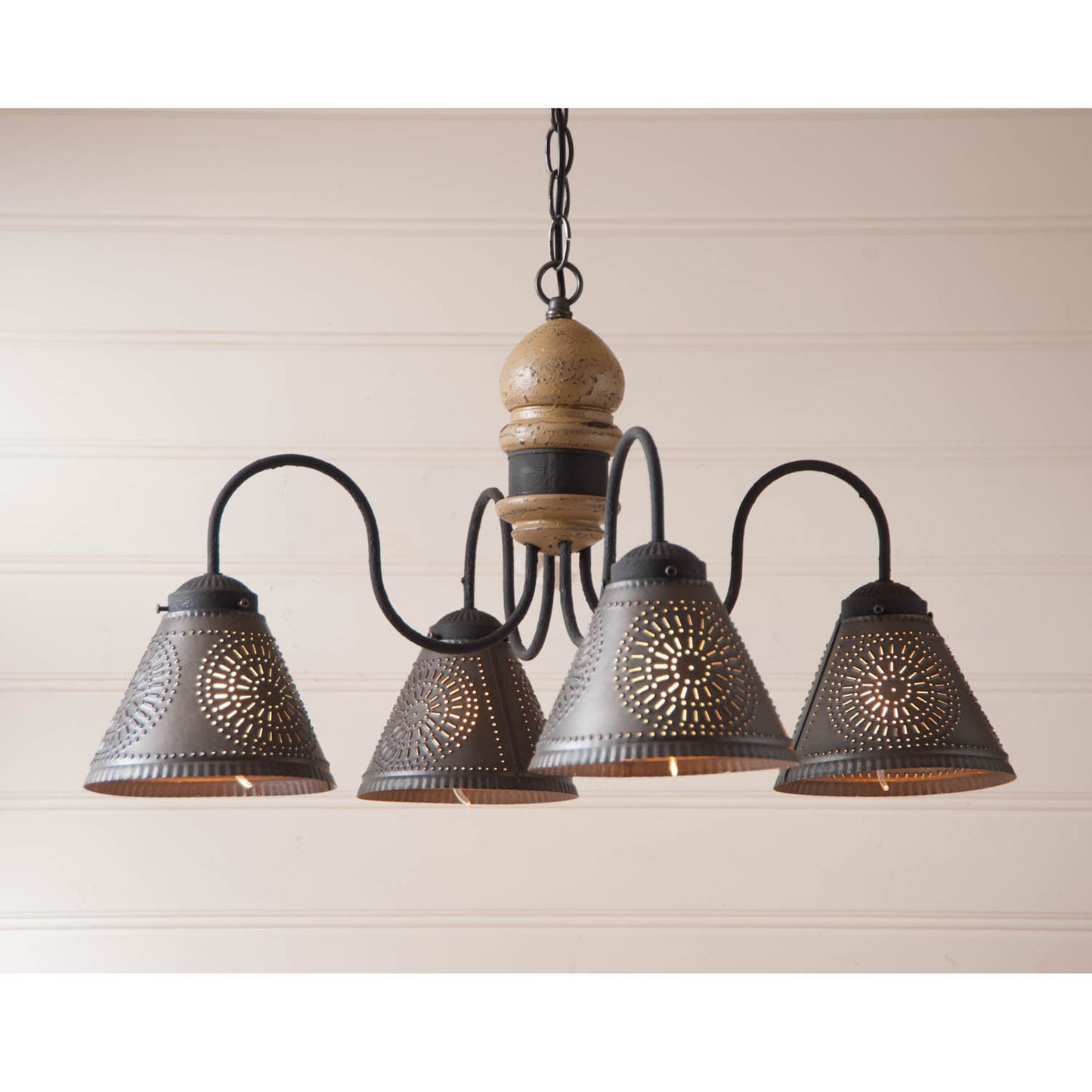 4-Arm Cambridge Wood Chandelier in Americana Pearwood