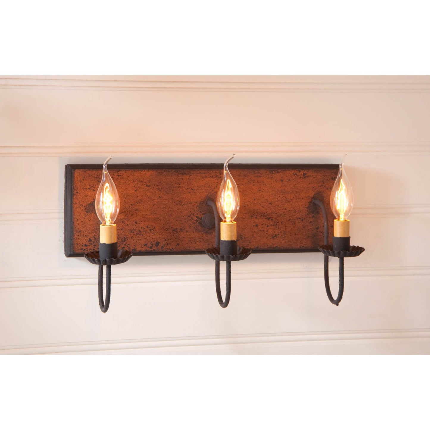 3-Light Vanity Light in Hartford Pumpkin