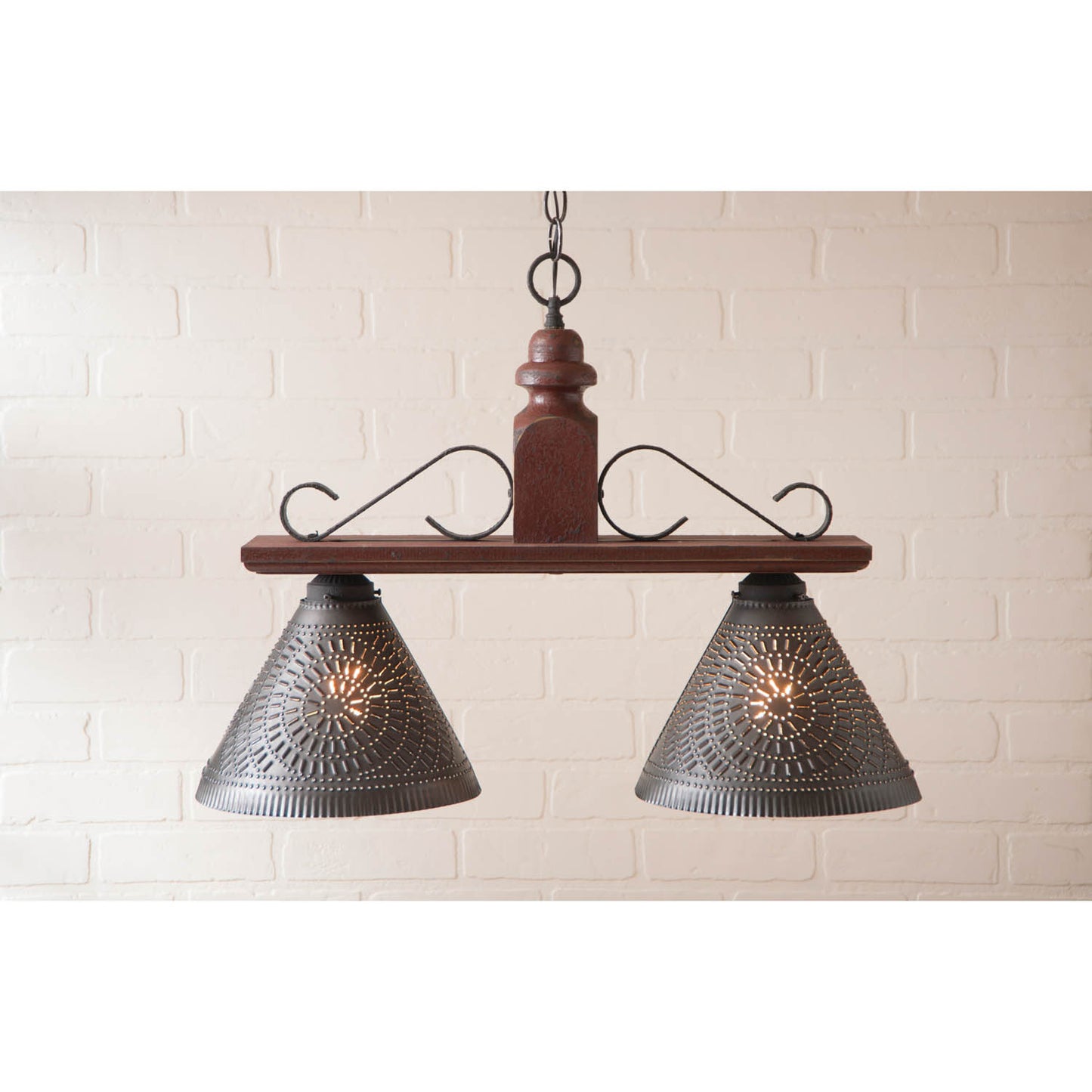 Wellington Medium Island Light in Plantation Red