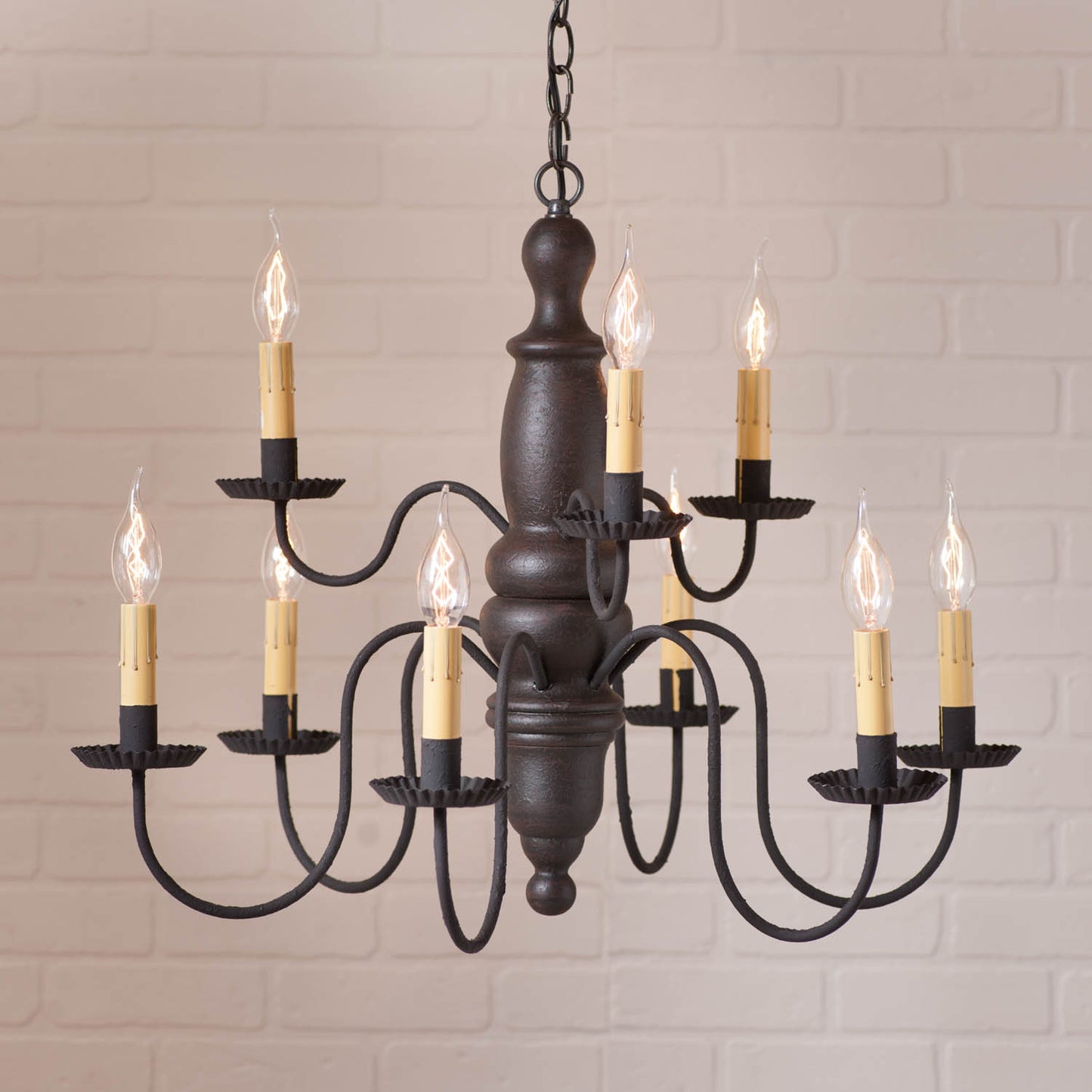 9-Arm Fairfield Wood Chandelier in Americana Black